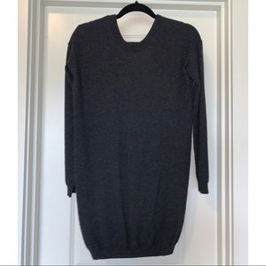 Small charcoal grey Babaton Sweater with Cashmere